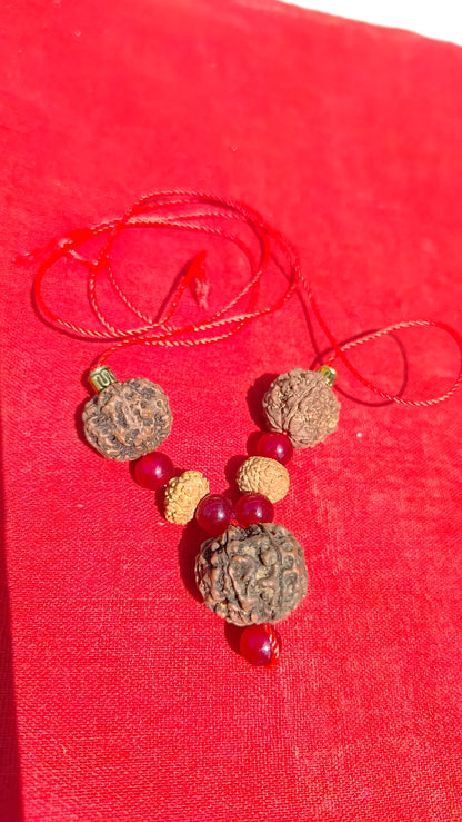 Shri Lakshmi Kavach |Certified 5, 7 & Ganesh Mukhi Rudraksha